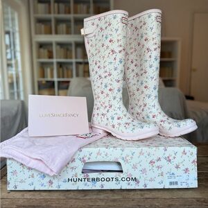 LoveShackFancy x Hunter SOLD OUT Women’s Floral Print Rain Boots